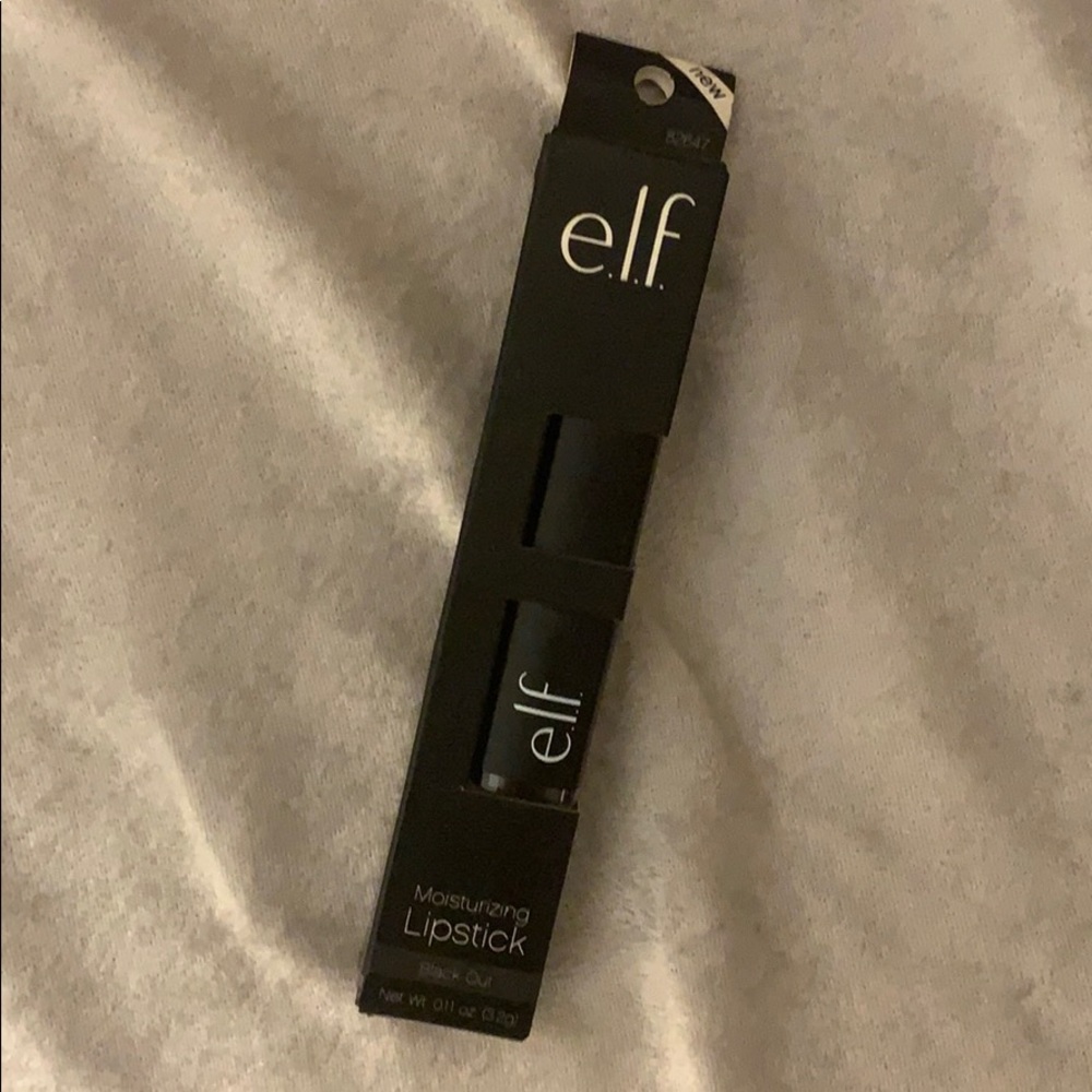 Random Make Up Bundle - Picture 3 of 5
